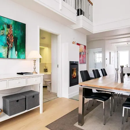 6 Person In Bagenkop-by Traum